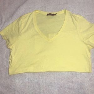 Women yellow Ralph Lauren polo T-shirt. Size large